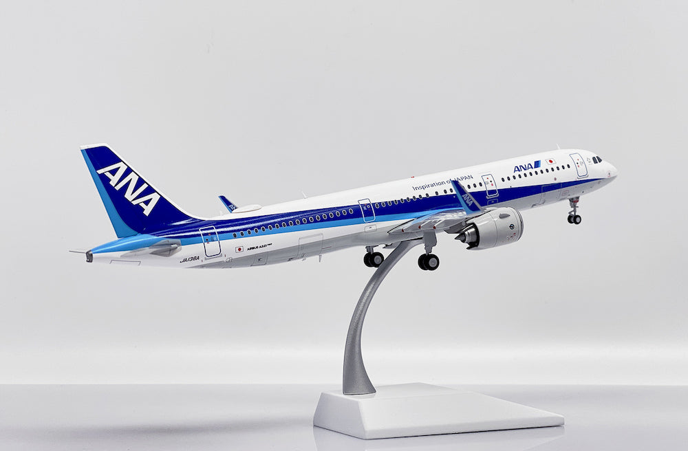 1/200 All Nippon Airways Airbus A321NEO Reg: JA138A with Stand