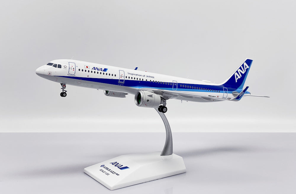 1/200 All Nippon Airways Airbus A321NEO Reg: JA138A with Stand