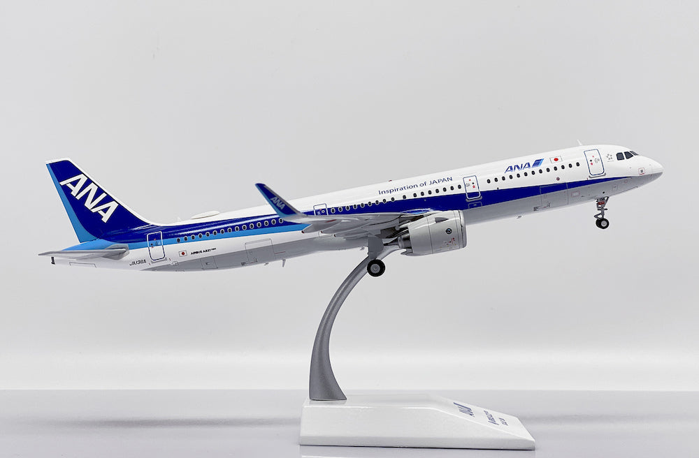 1/200 All Nippon Airways Airbus A321NEO Reg: JA138A with Stand
