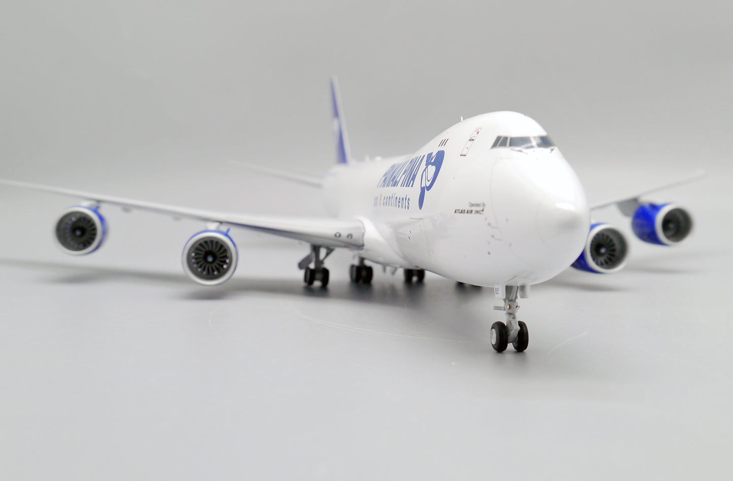 1/200 Panalpina Boeing 747-8F Reg: N851GT with Stand