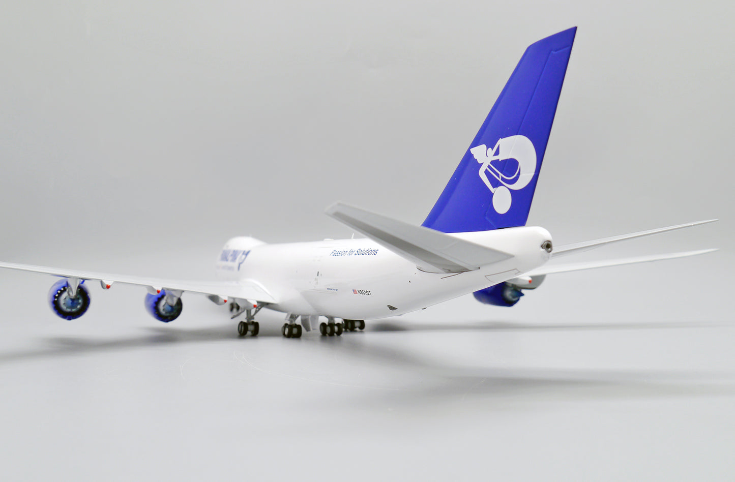 1/200 Panalpina Boeing 747-8F Reg: N851GT with Stand