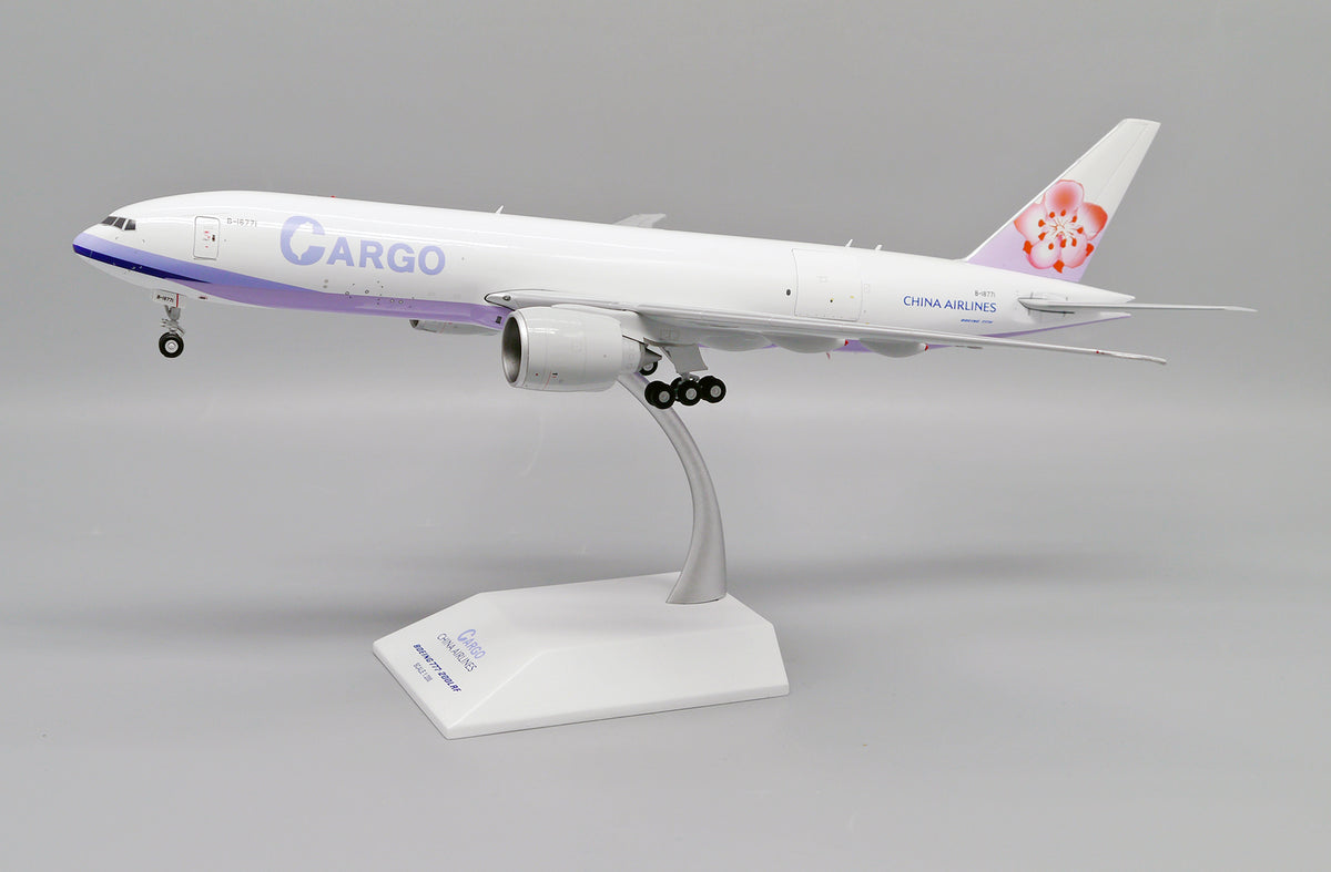 1/200 China Airlines Cargo Boeing 777F "Interactive Series" Reg: B-18771 with Stand