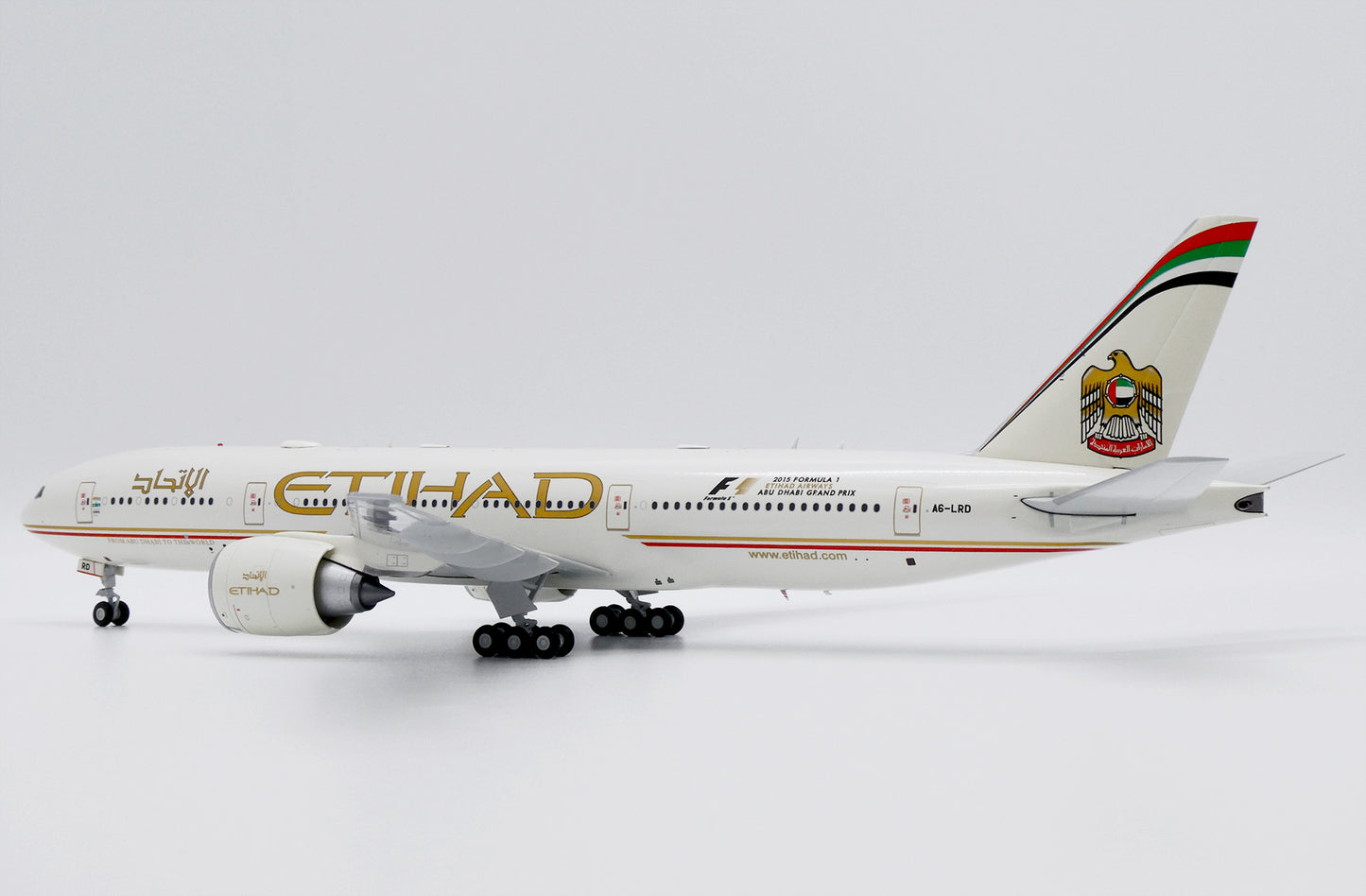 1/200 Etihad Airways Boeing 777-200LR "2015 Formula 1" Reg: A6-LRD with Stand