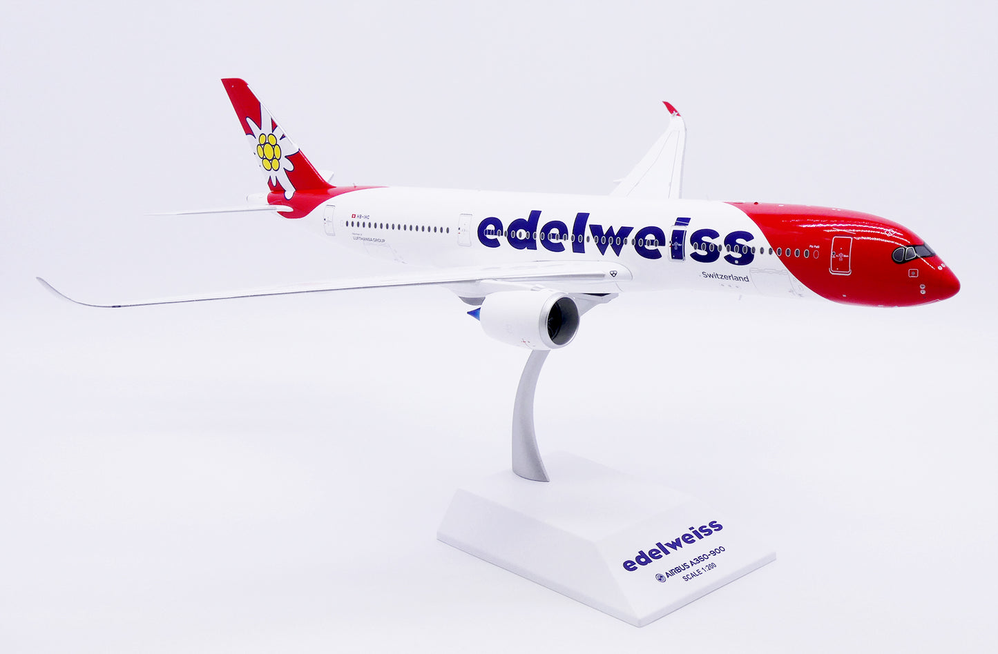 1/200 Edelweiss Airbus A350-900XWB Reg: HB-IHC with Stand