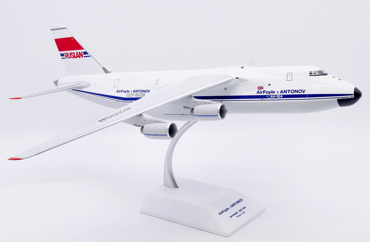 1/200 AirFoyle Antonov AN-124 "Ruslan" Reg: CCCP-82008 with Stand