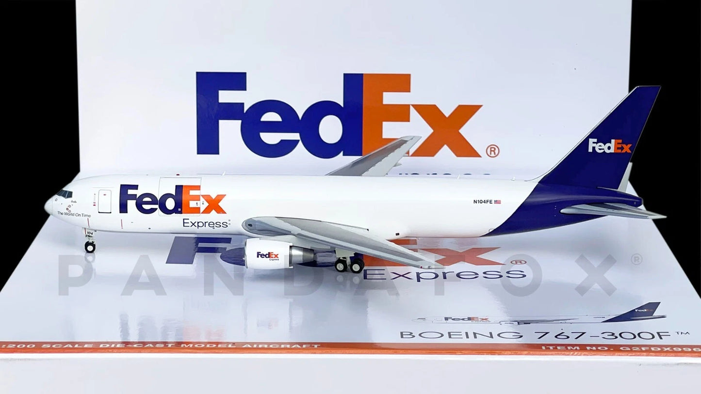 1/200 FedEx Express B767-300ERF N104FE
