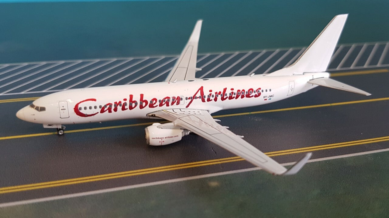 1/400 Carribbean B737-800(W) 9Y-JMC