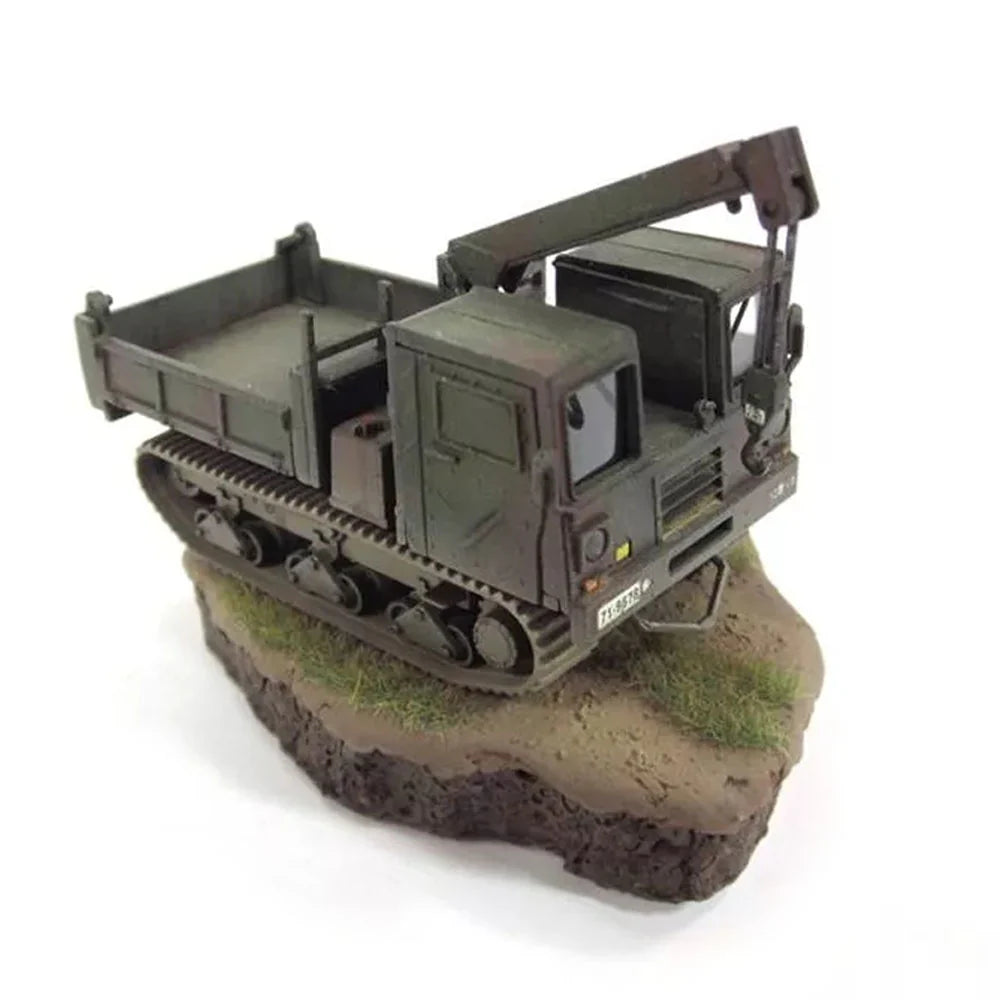 1/72 JGSDF MATERIAL CARRIER VEHICLE (2-VEHICLE SET)