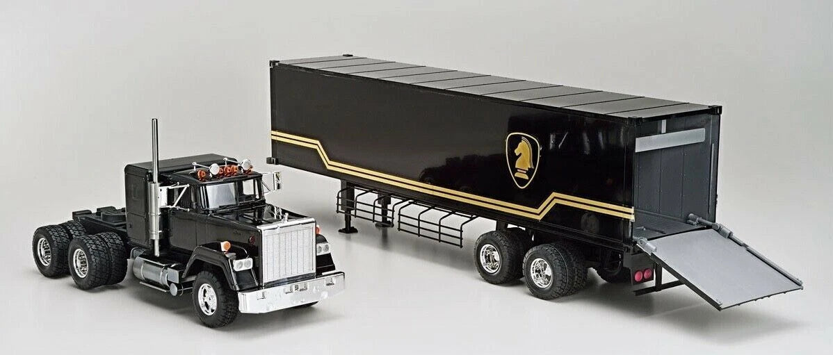 1/28 KNIGHT RIDER TRAILER TRUCK