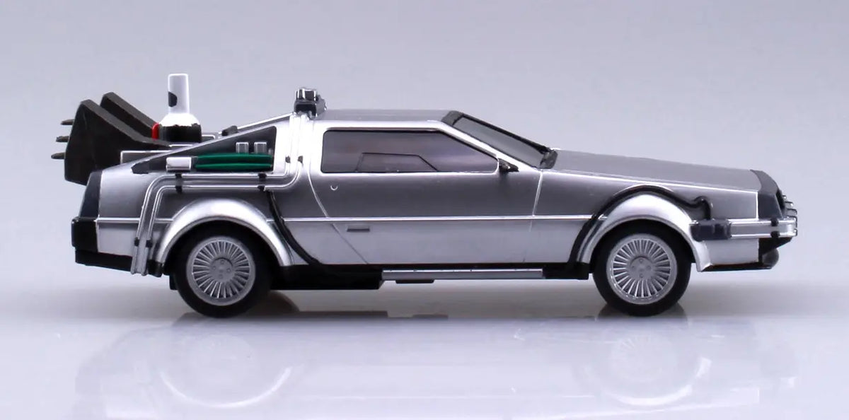 1/43 Pullback BACK TO THE FUTURE from PART II Timemachine