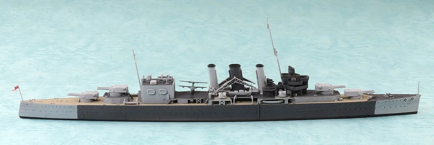 1/700 BRITISH HEAVY CRUISER CORNWALL STD
