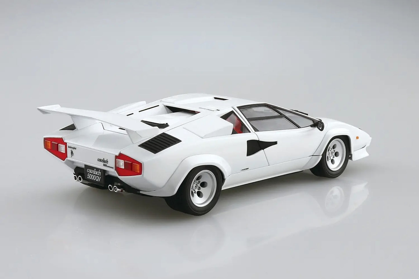 1/24 LAMBORGHINI Countach 5000QV '85