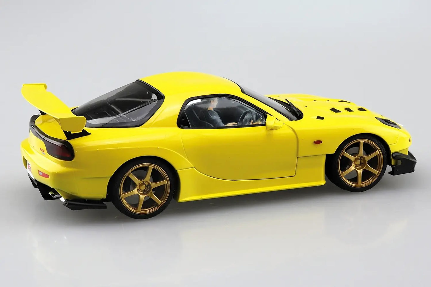1/24 INITIAL-D TAKAHASHI KEISUKE FD3S RX7 (PROJECT D Ver.) with Figure