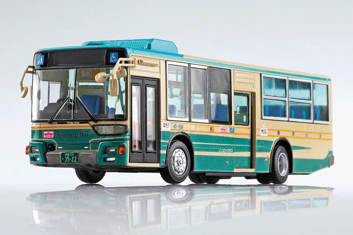 1/80 MITSUBISHI FUSO MP38 AERO STAR SEIBU BUS