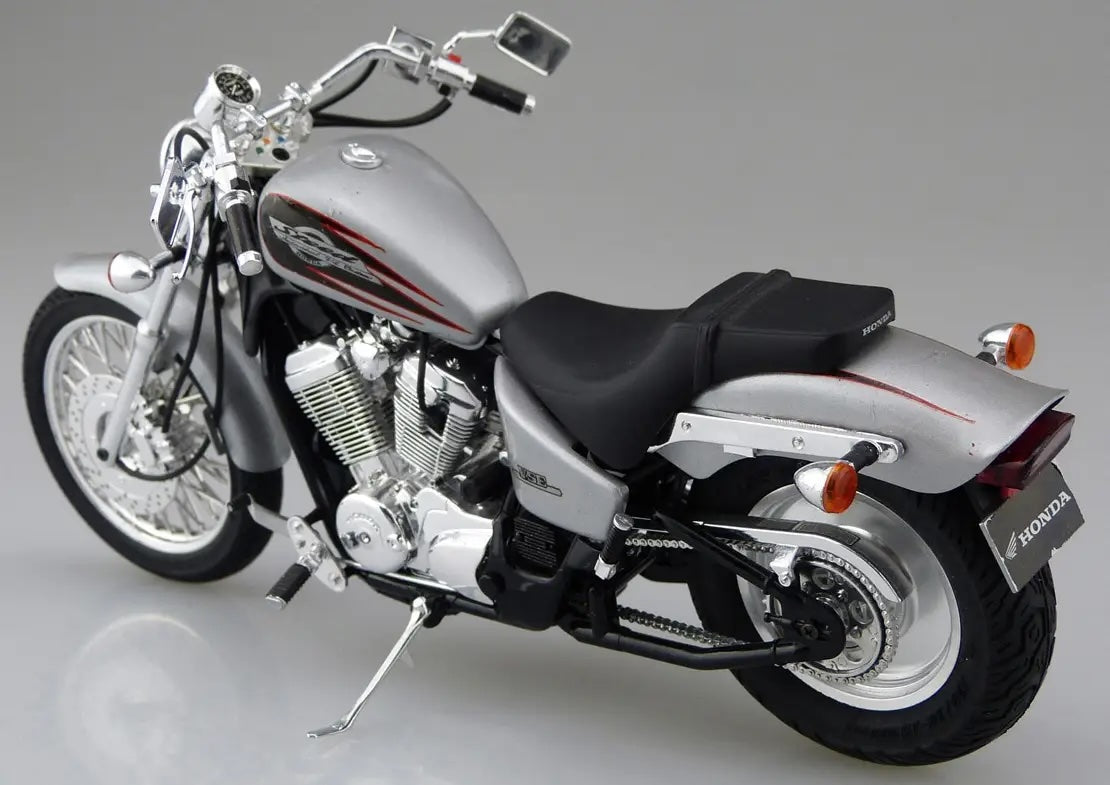 1/12 HONDA NC26 STEED VSE '96 WITH COSTOM PARTS