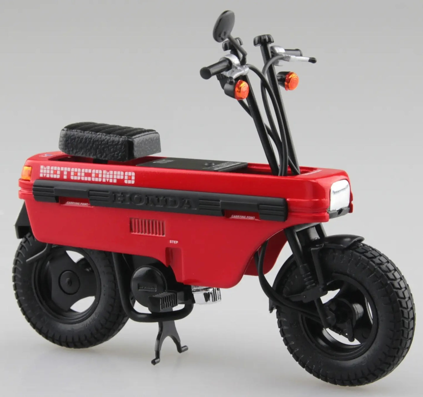 1/12 MOTOCOMPO HONDA AB12 '81