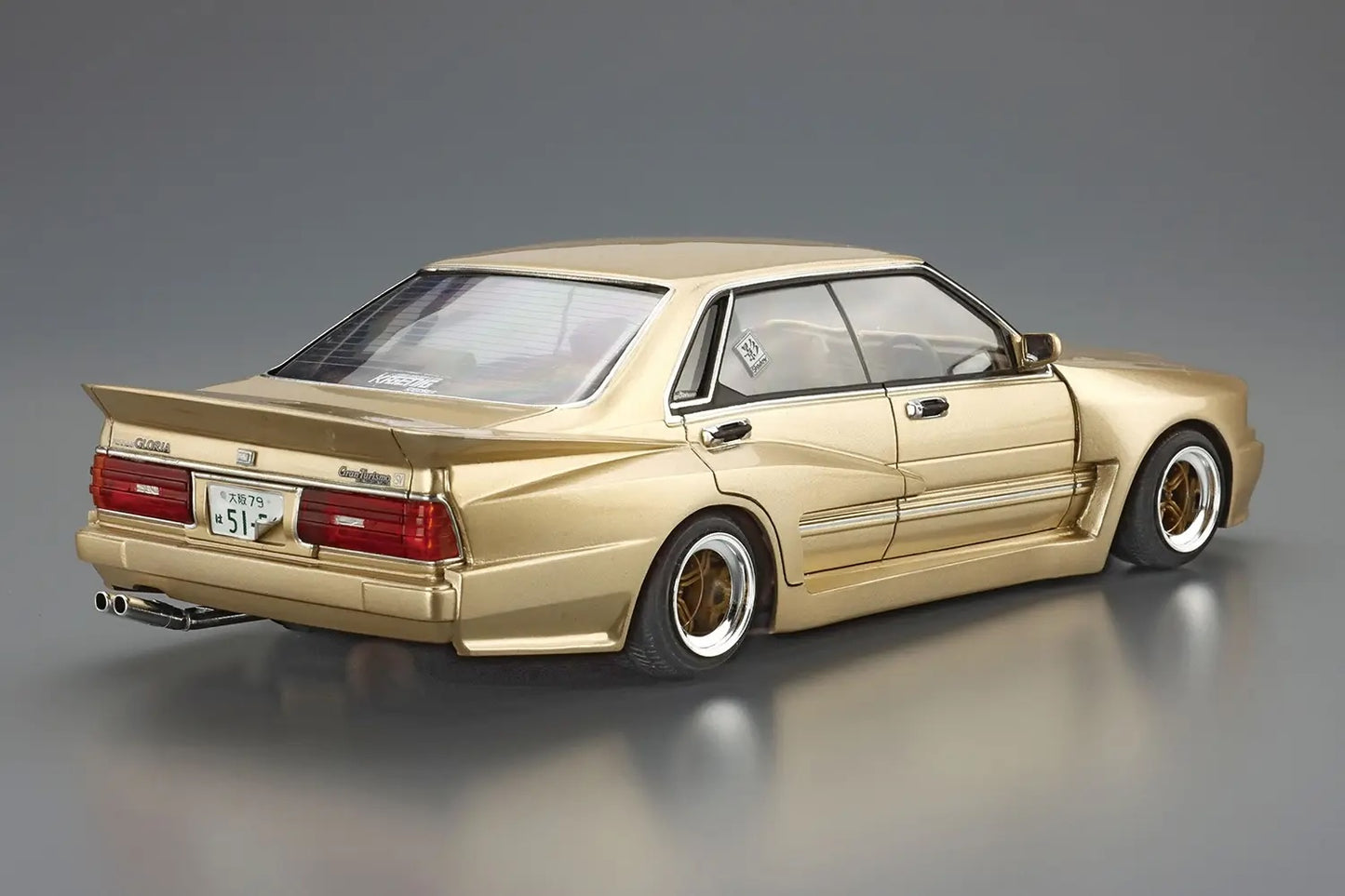 1/24 NISSAN Y31 CEDRIC and GLORIA