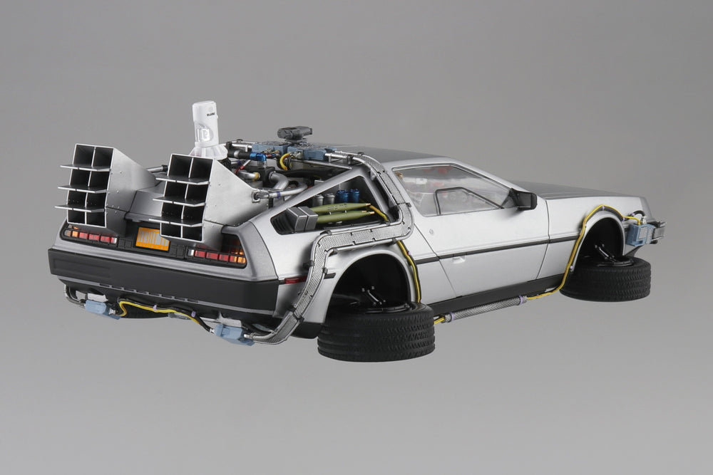 1/24 Time Machine from BACK TO THE FUTURE Part II