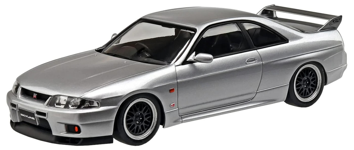 1/32 SNAP NISSAN R33 SKYLINE GT-R (Sonic Silver)