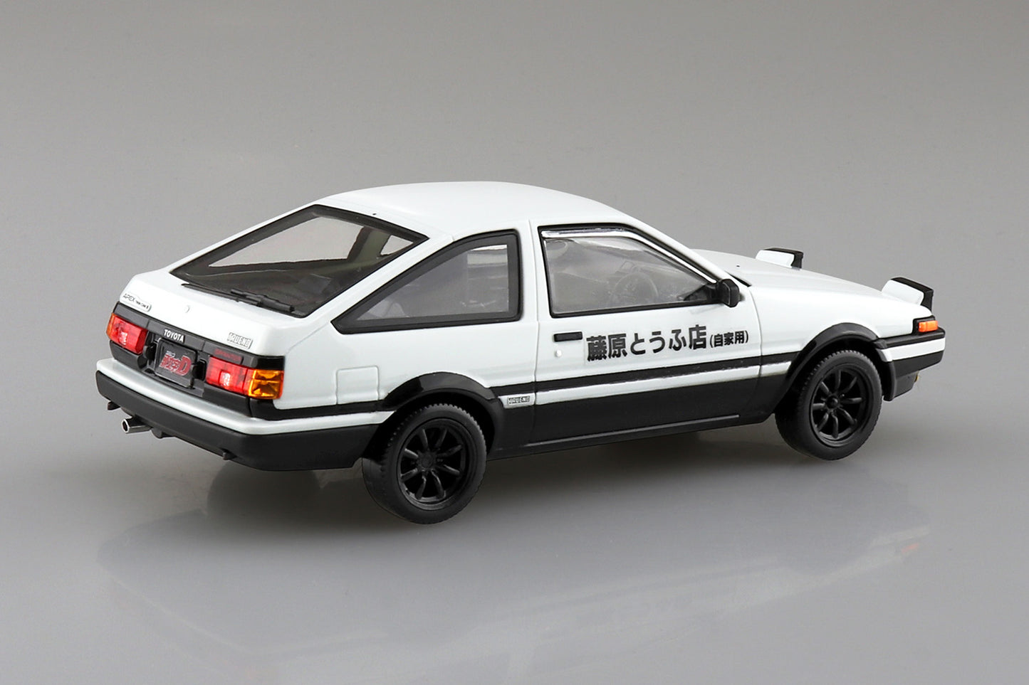 1/32 SNAP INITIAL-D TAKUMI’S HACHIROKU