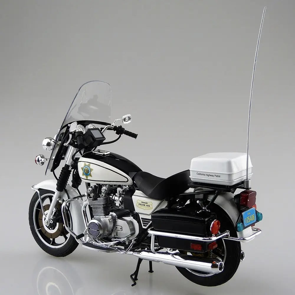 1/12 KAWASAKI KZ1000P POLICE 1000 '82