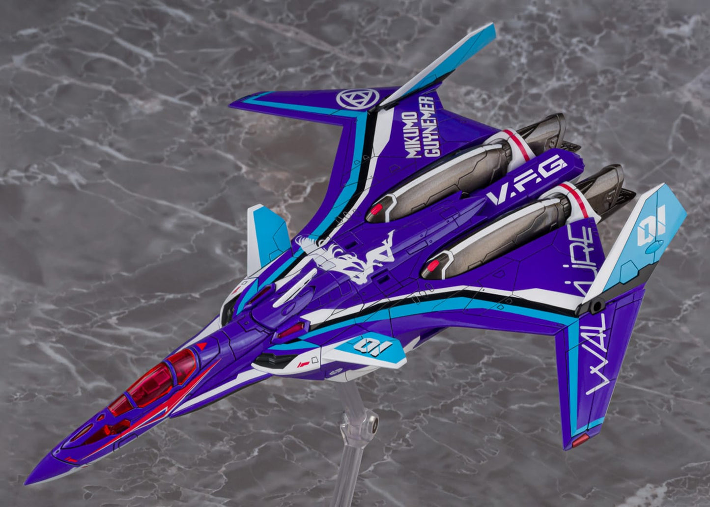 Non-Scale Variable Fighter Girls Macross Delta Walkure Mikumo Guynemer