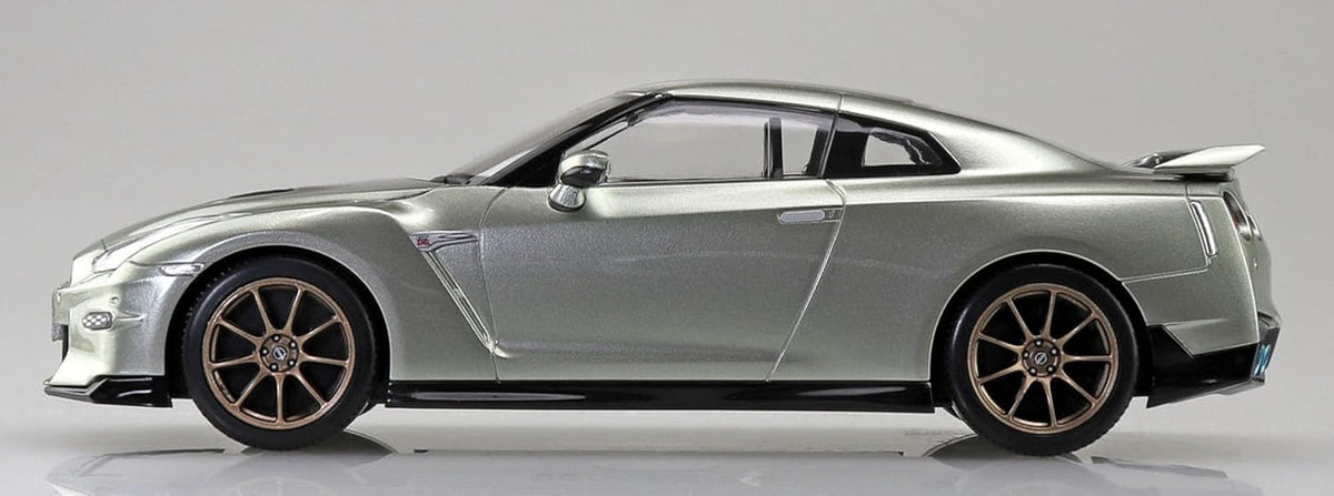 1/32 SNAP NISSAN R35 NISSAN GT-R 2024 (Millennium Jade)