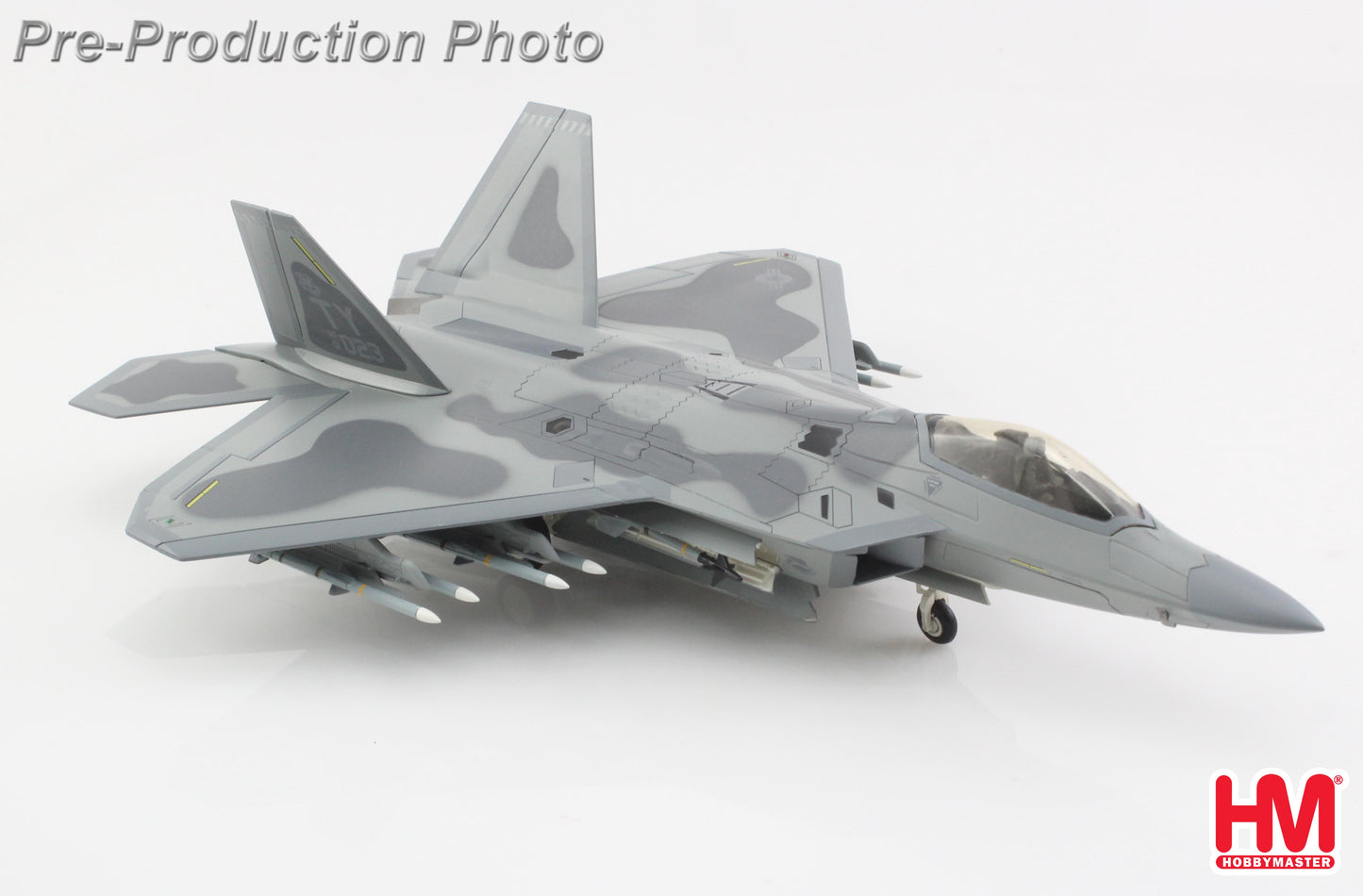 1/72 F-22 "Maj. Joshua 'Cabo' Gunderson" 01-4023 43rd FS 325th FW Tyndall AFB (with Pilot's Signature Card)
