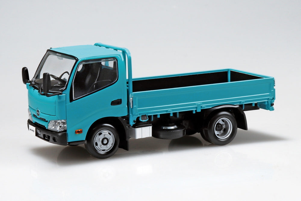 1/32 SNAP Hino Dutro Truck (Turquoise)