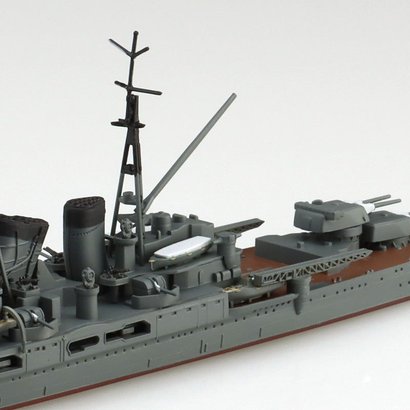 1/700 JAPANESE NAVY HEAVY CRUISER CHOKAI