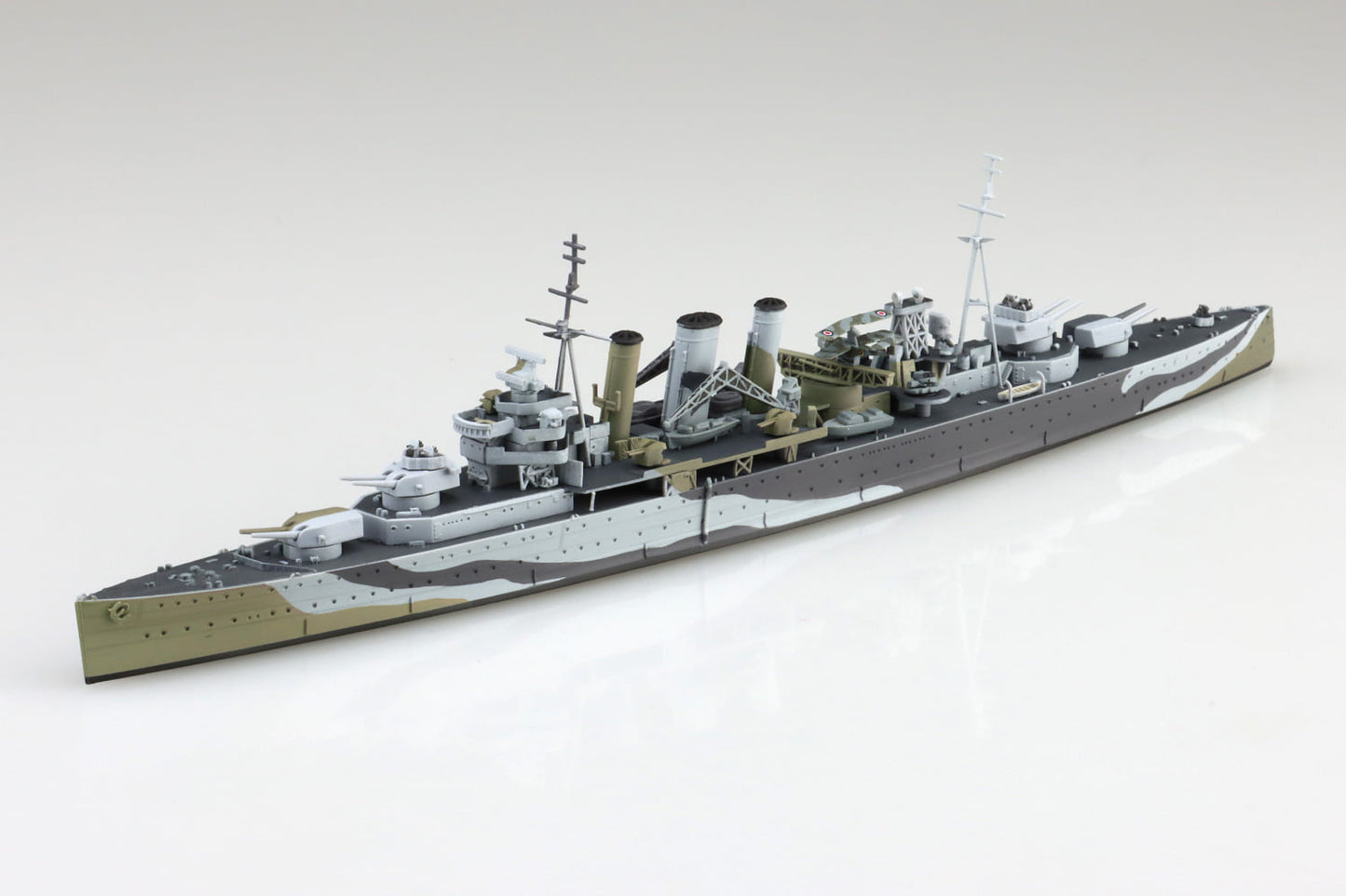 1/700 BRITISH HEAVY CRUISER HMS KENT