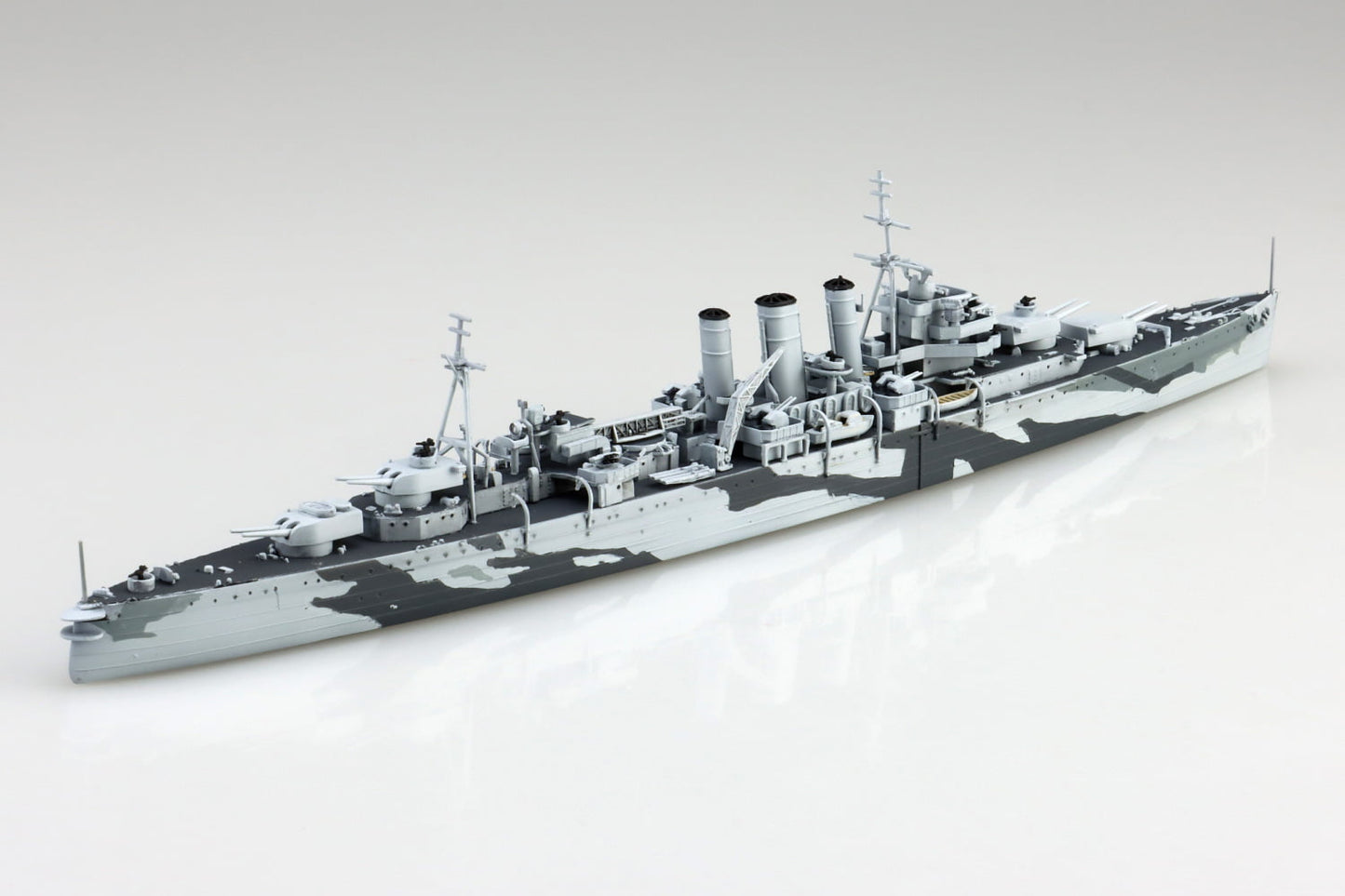 1/700 BRITISH HEAVY CRUISE HMS NORFOLK