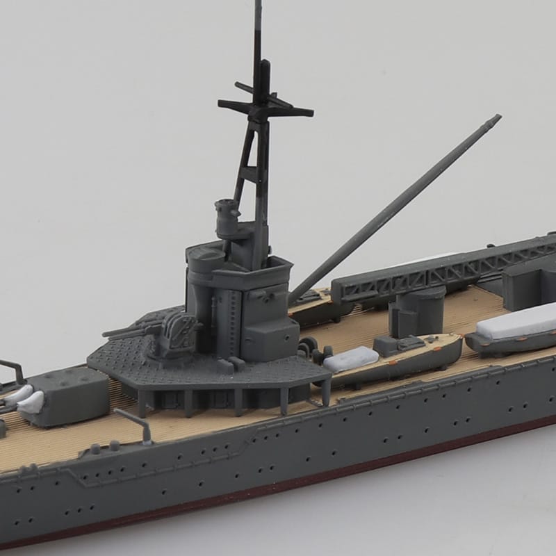 1/700 JAPANESE NAVY LIGHT CRUISER KATORI
