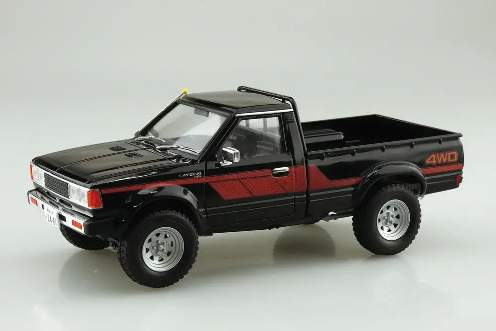1/24 NISSAN 720 DATSUN TRUCK LIFT UP CUSTOM '82