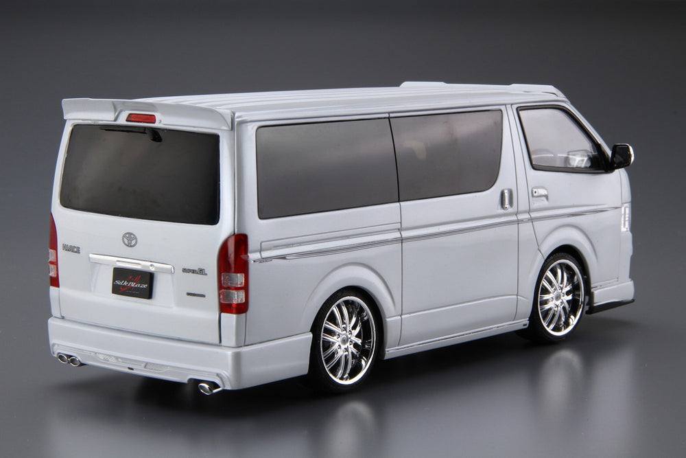 1/24 SILK BLAZE TOYOTA TRH200V HIACE Ver III '10