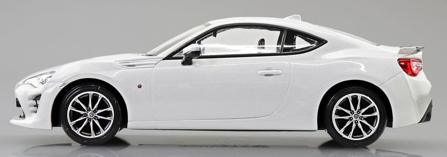 1/32 SNAP TOYOTA '86 (Crystal White Pearl)