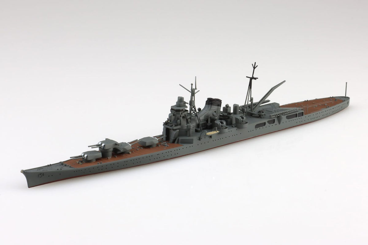 1/700 JAPANESE NAVY Heavy Cruiser Chikuma