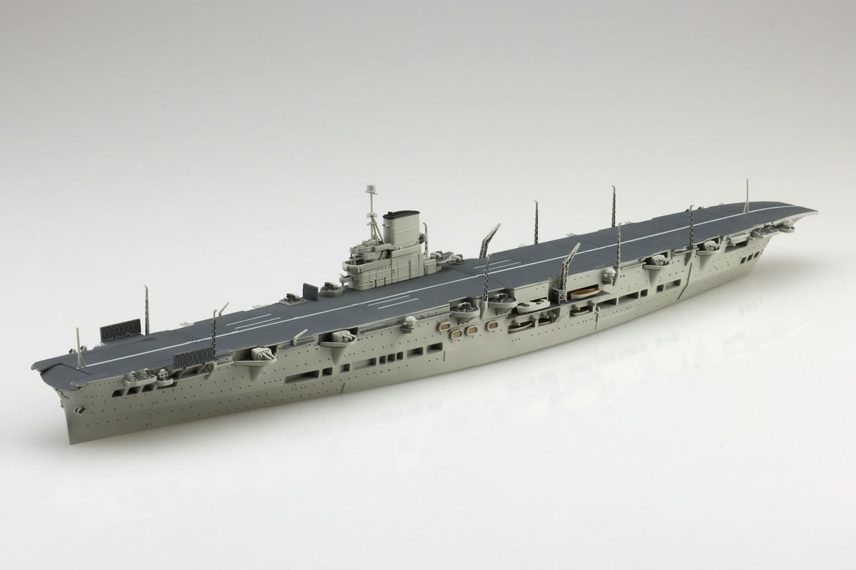 1/700 British Aircraft Carrier HMS Ark Royal