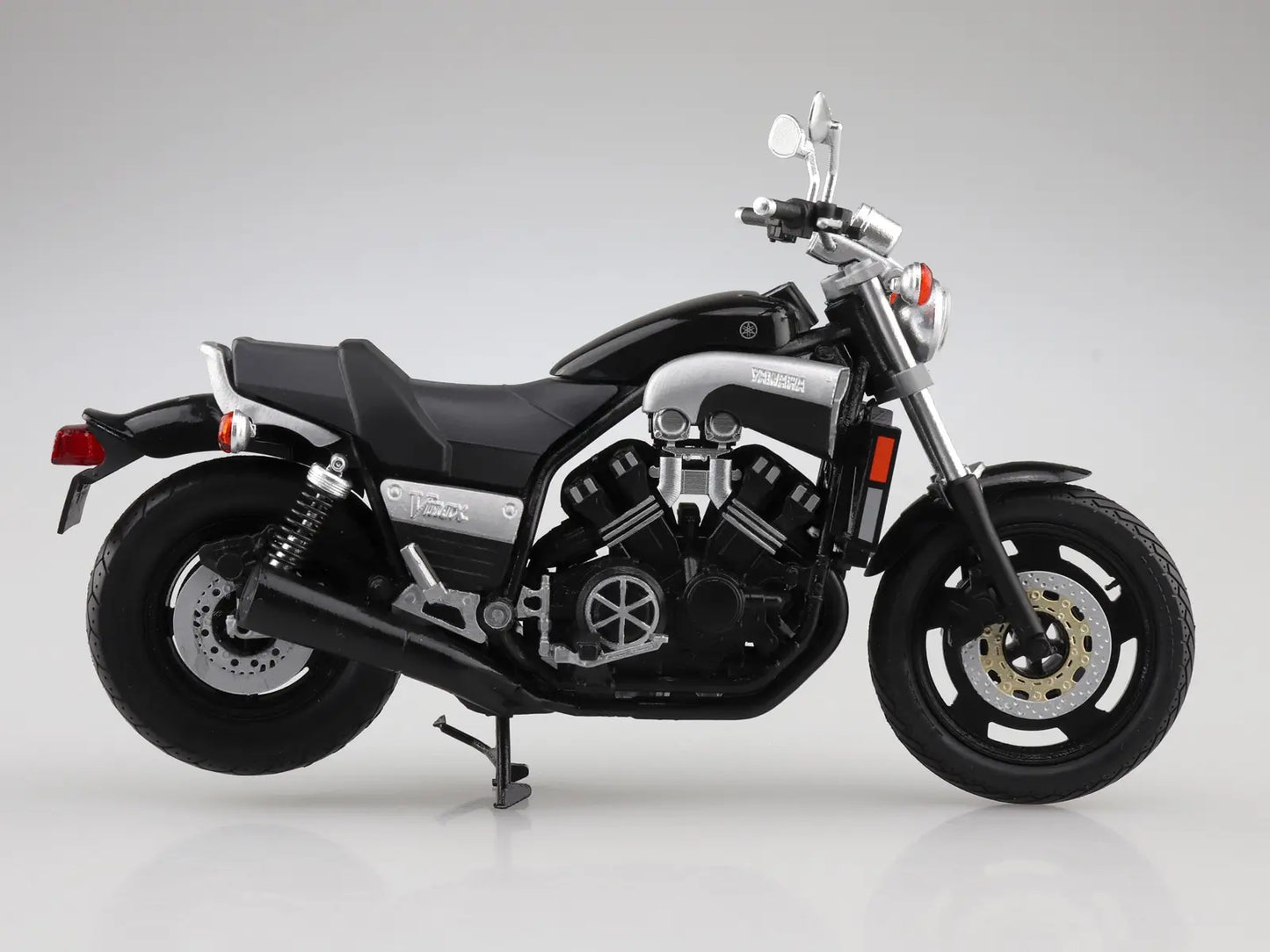 1/12 YAMAHA VMAX BLACK2
