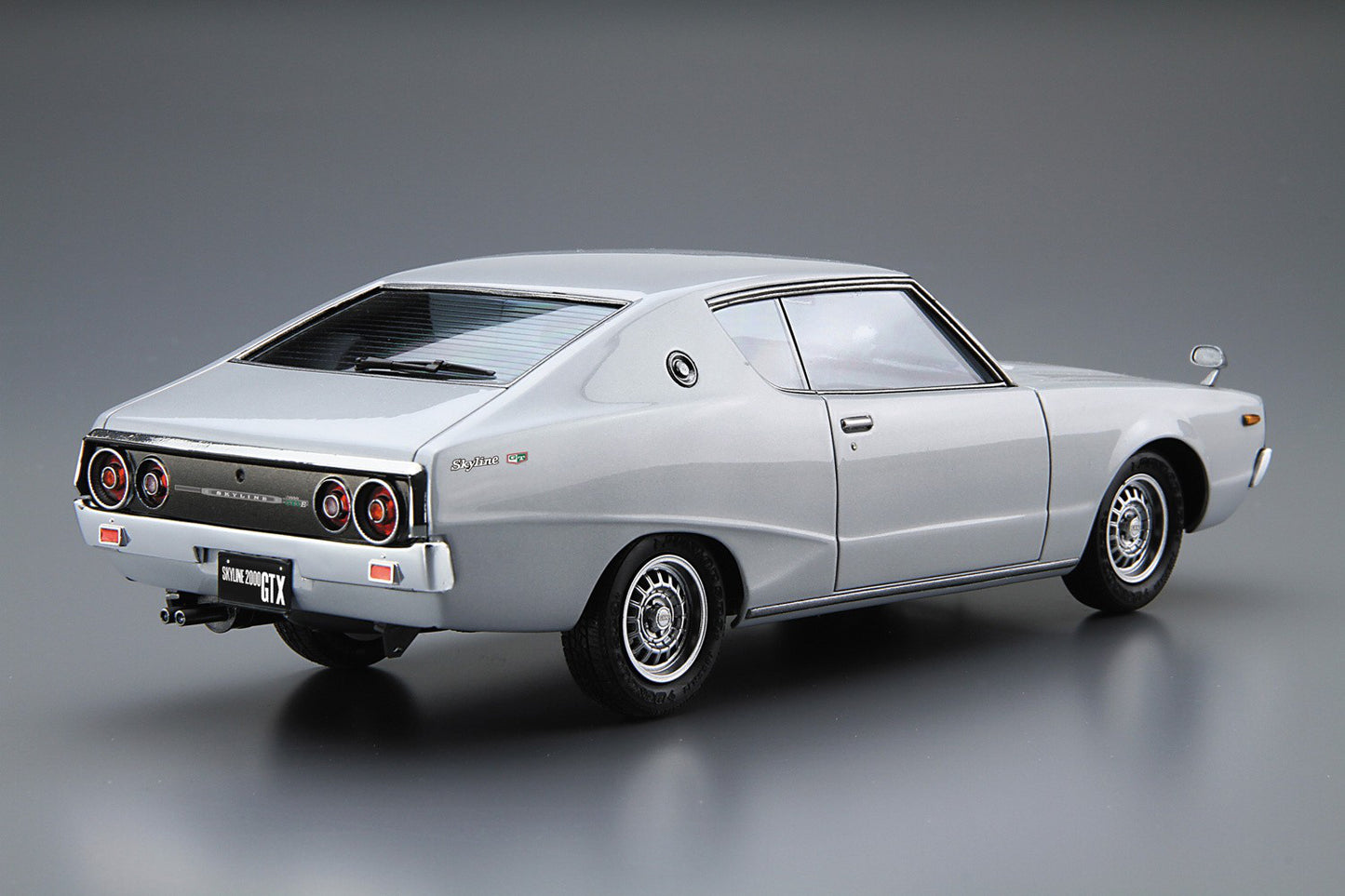 1/24 NISSAN GC111 Skyline HT 2000GTX-E S '76