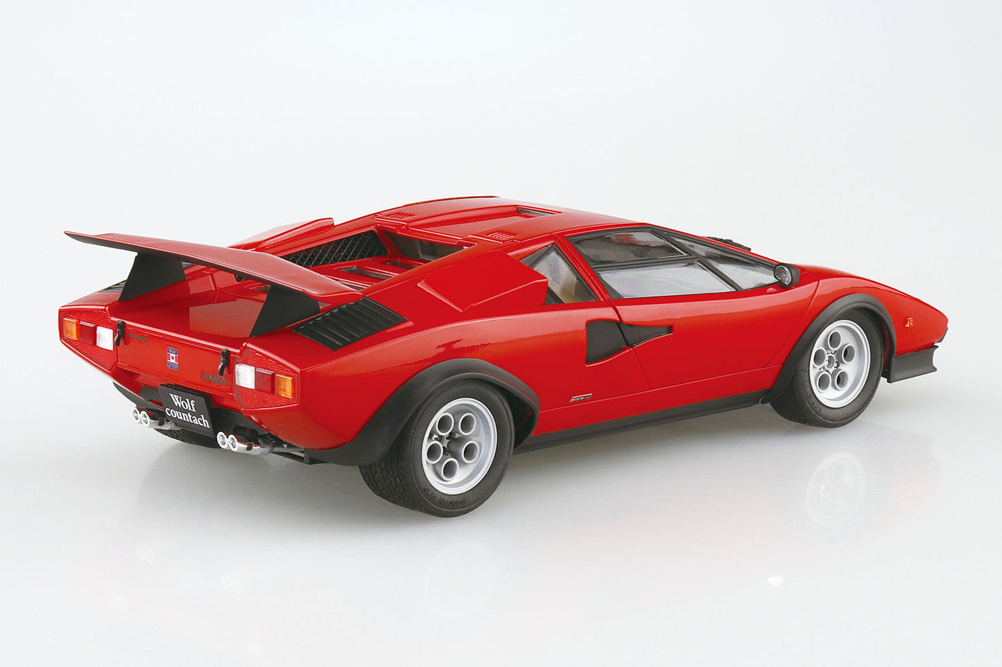 1/24 1975 Wolf Countach Version 1