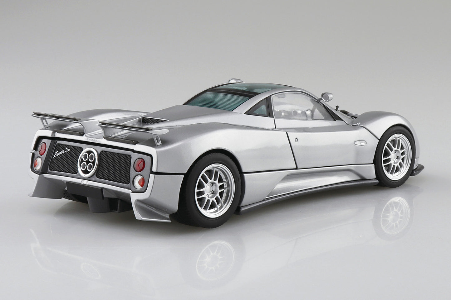 1/24 2000 Pagani Zonda C12S