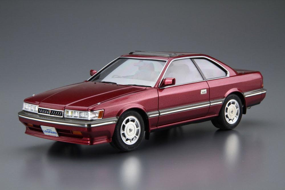1/24 NISSAN UF31 Leopard 3.0 Ultima '86