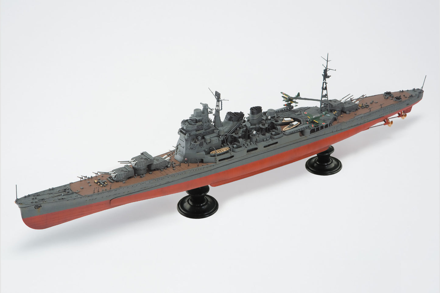 1/350 I.J.N Heavy Cruiser Takao 1944