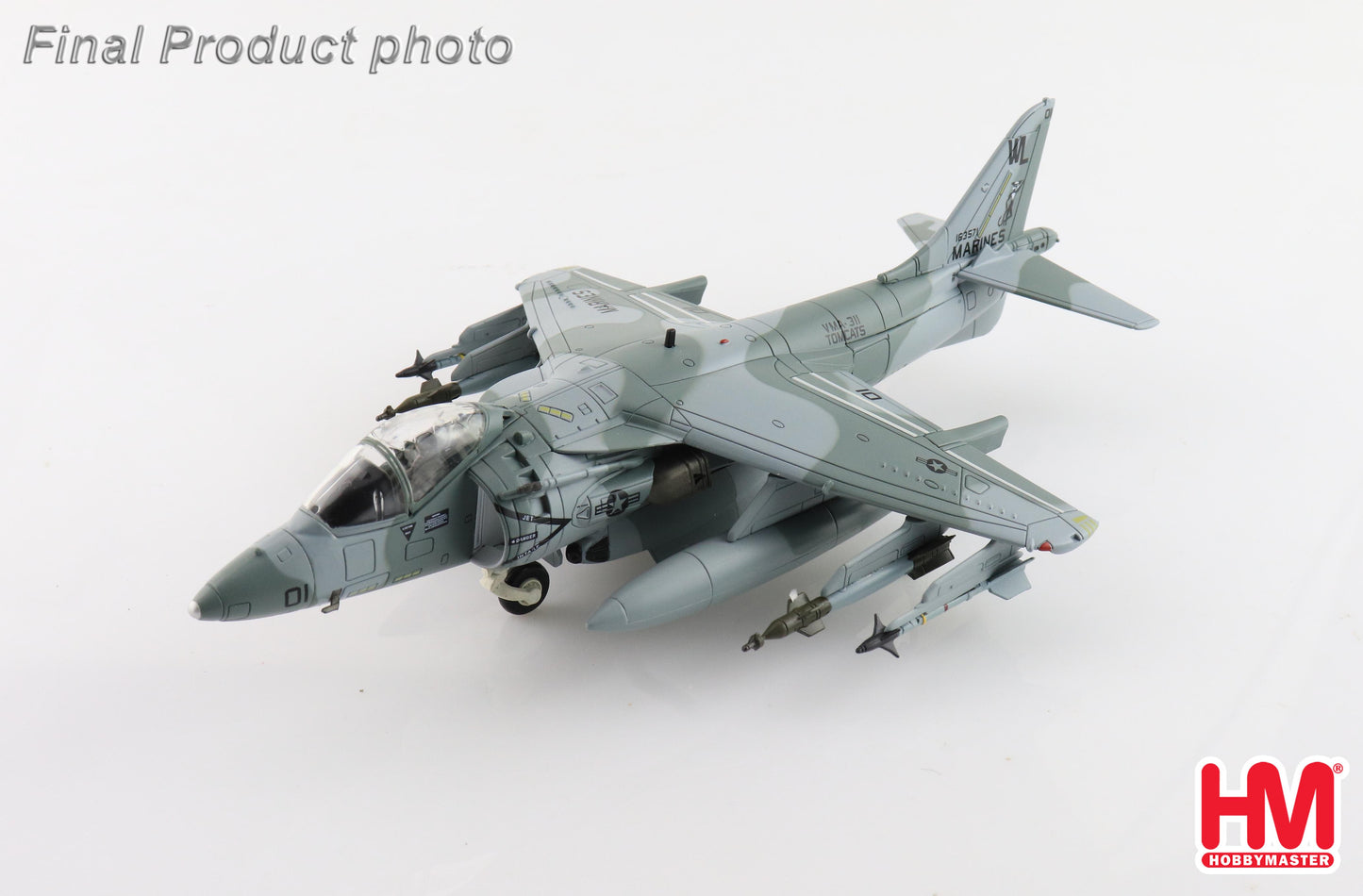 1/72 AV-8B Harrier II 163517 VMA-311 King Abdul Aziz Base August 1990