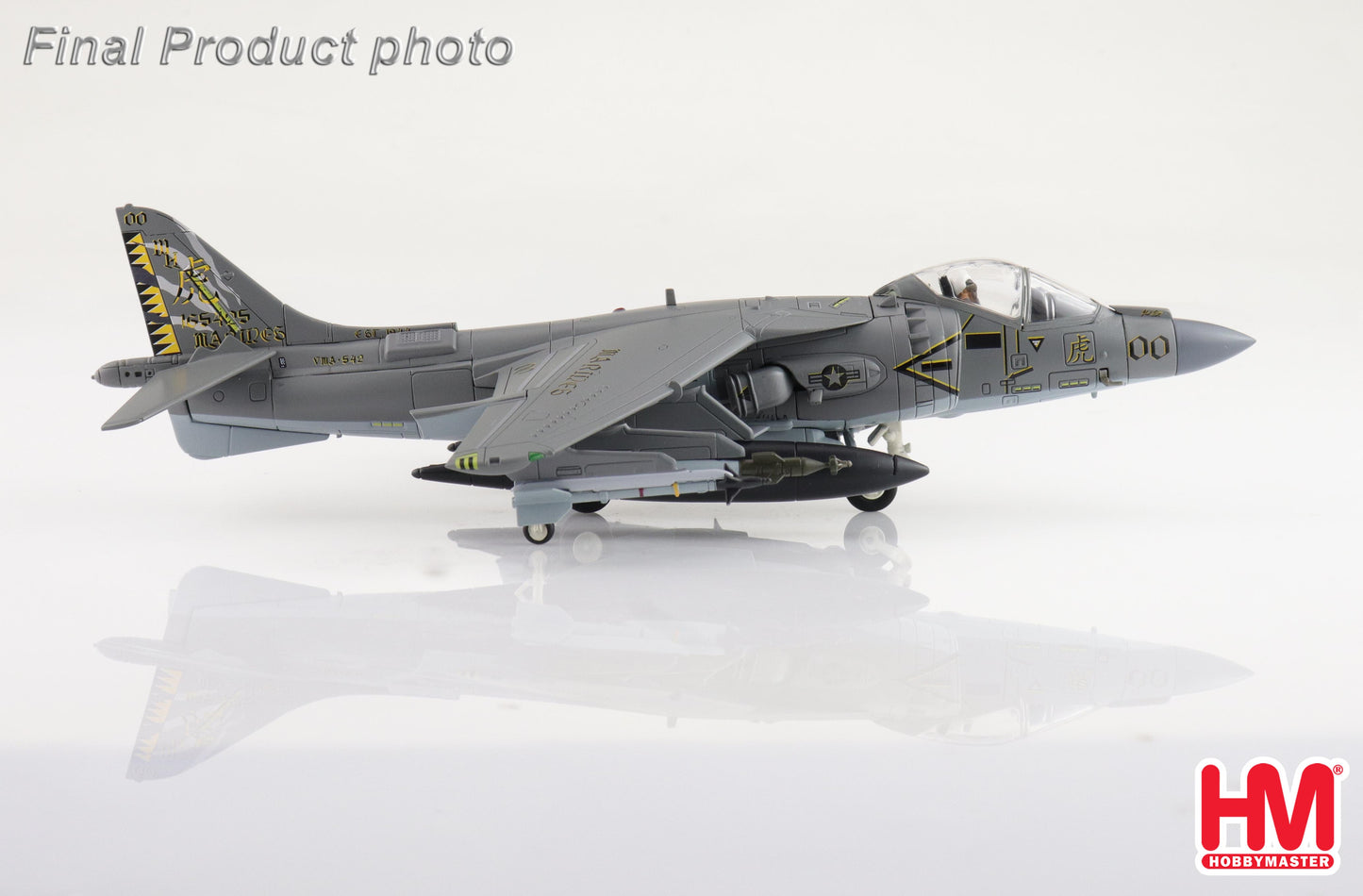 1/72Â AV-8B Harrier II 165425 VMA-542 US Marines 2019