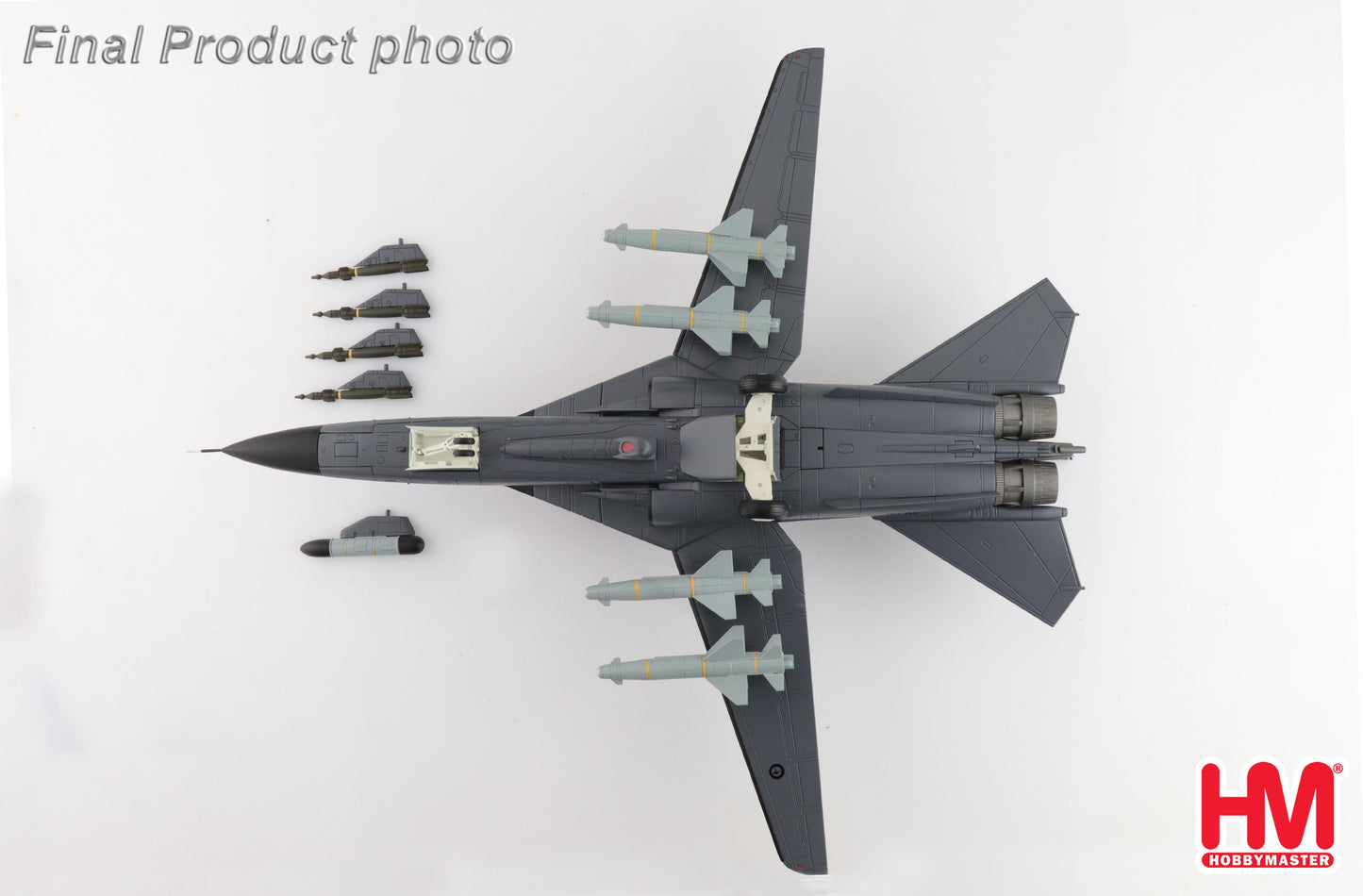 1/72 F-111C Pig A8-131 RAAF "1973-2003" (with 4 x AGM-142)