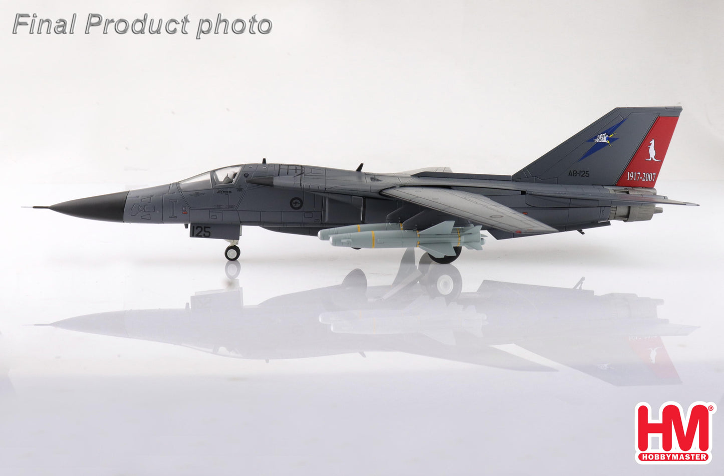 1/72 F-111C Pig A8-125 RAAF "90th Anniversary of 6 Sqn.) 2007 (with 4 x AGM-142)