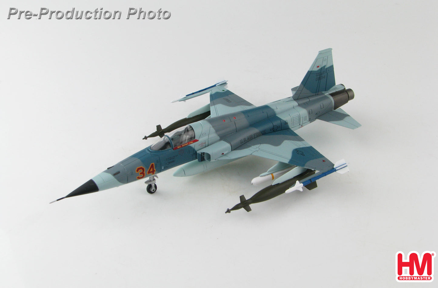 1/72 F-5E Tiger II "Grape" 74-1534 527th Aggressor Sqn. Alconbury AB England 1976-1988