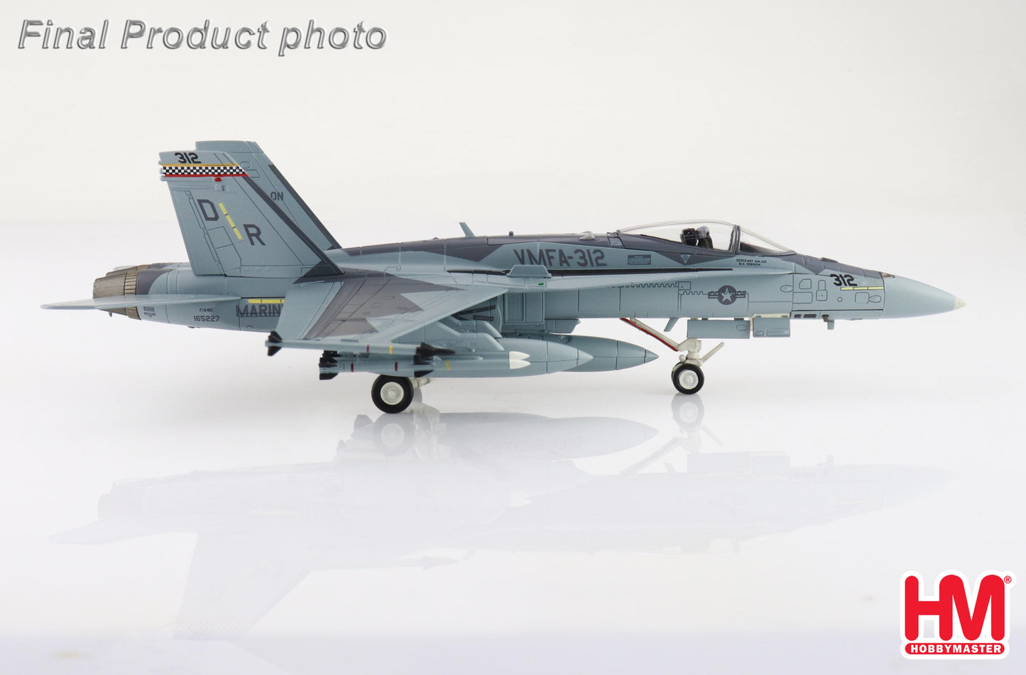 1/72 F/A-18C Hornet 165227 VMFA-312 MCAS Iwakuni Yamaguchi 2022